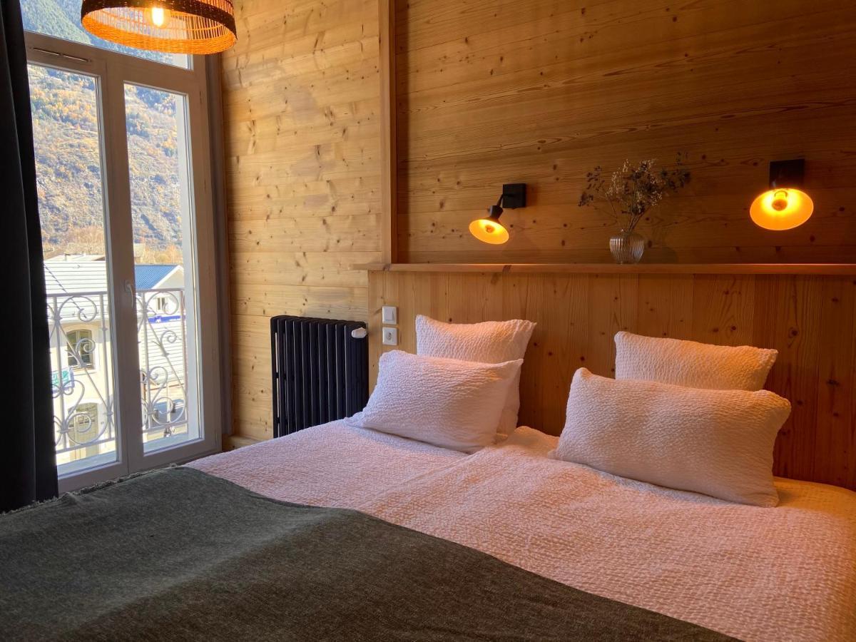 Hotel Oberland Le Bourg-dʼOisans المظهر الخارجي الصورة