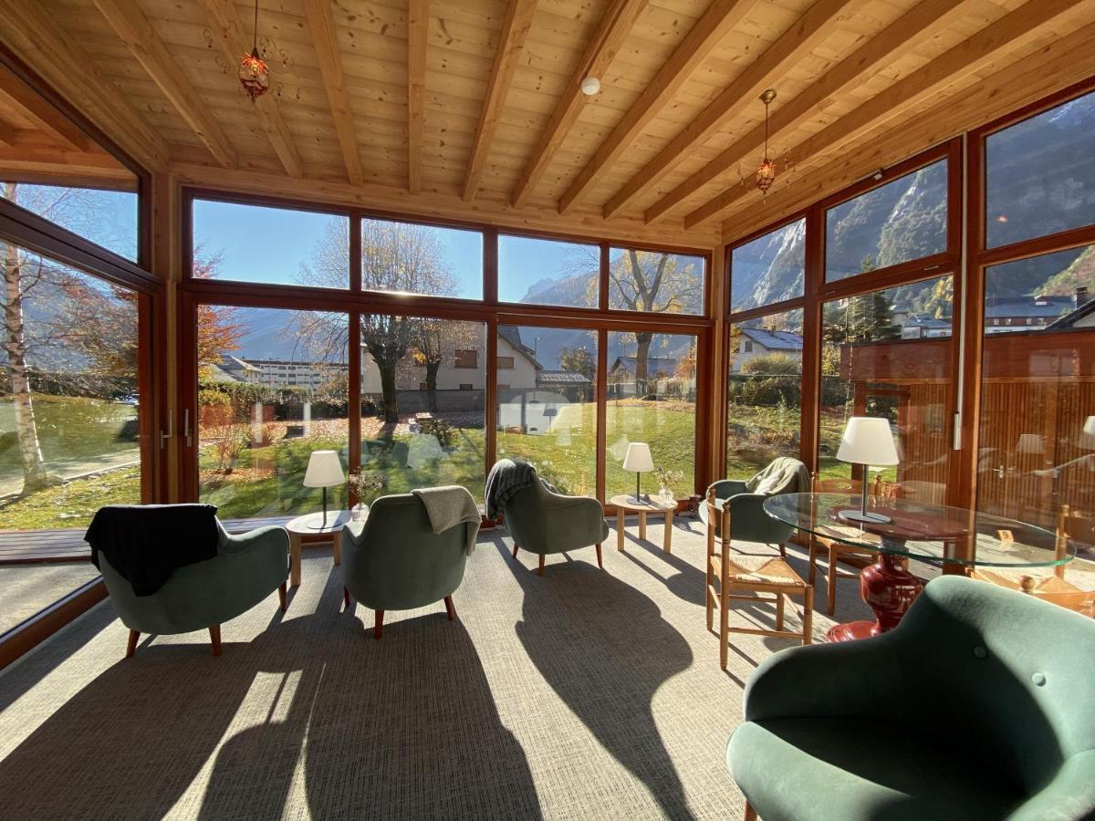 Hotel Oberland Le Bourg-dʼOisans المظهر الخارجي الصورة