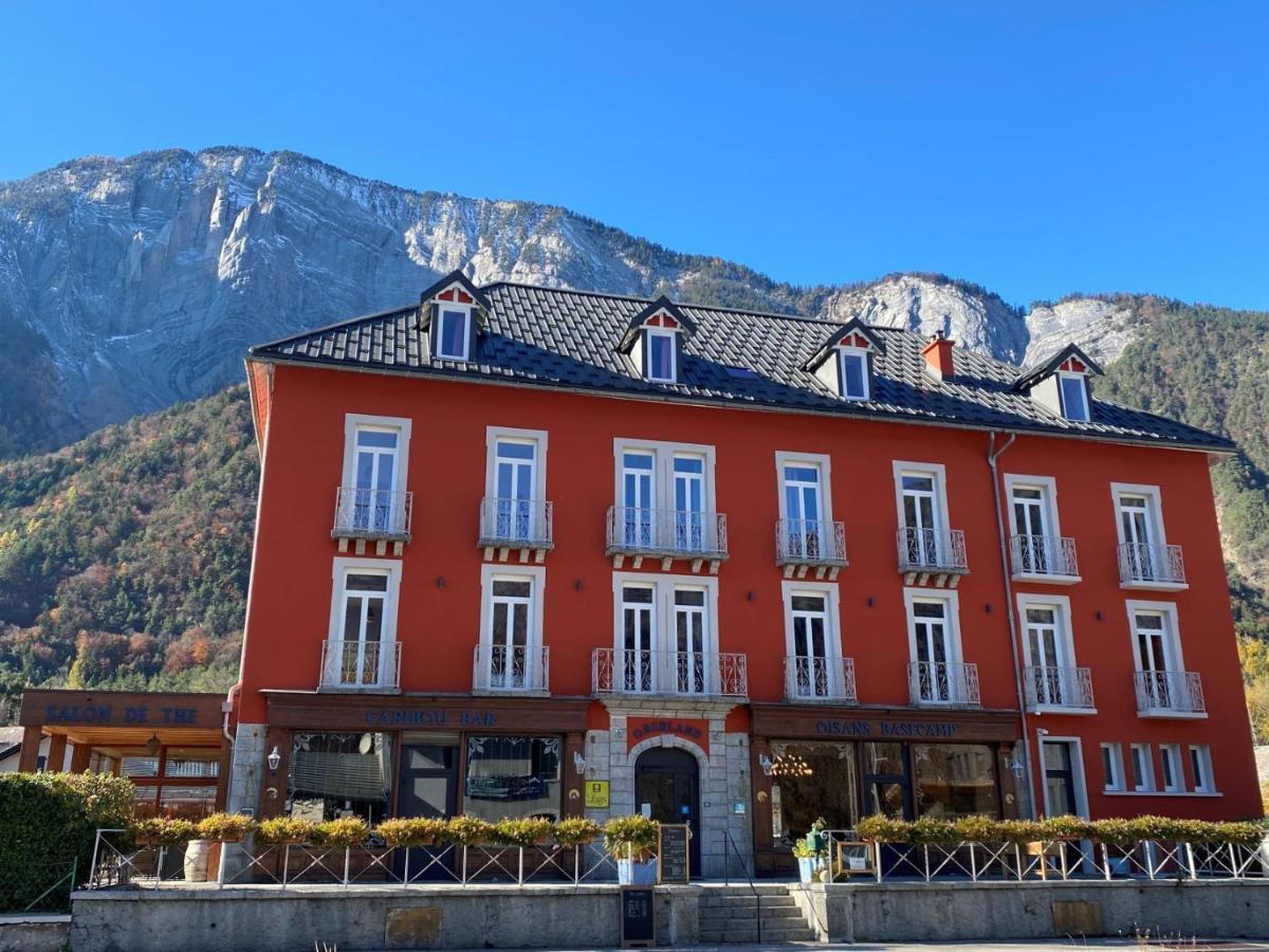 Hotel Oberland Le Bourg-dʼOisans المظهر الخارجي الصورة